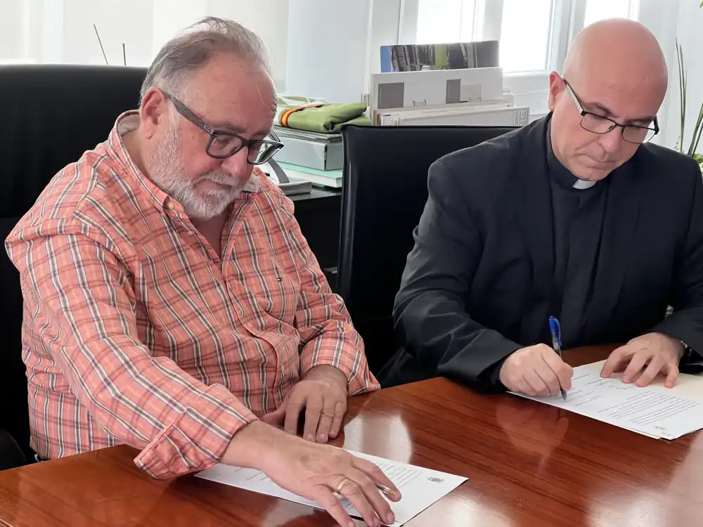 Luz verde al convenio con el Obispado por el que se acometerán obras en la iglesia