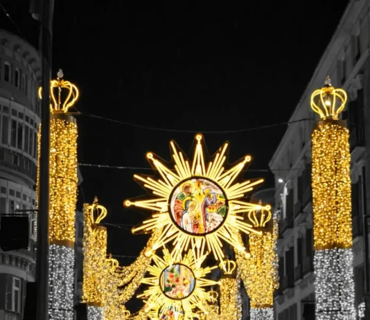 La Poética Navidad: Conmemoración Universal