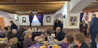 La Real Hermandad de los Moraos celebra su tradicional almuerzo de convivencia La Real Hermandad de los Moraos celebra su tradicional almuerzo de convivencia