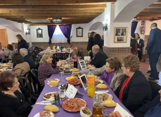 La Real Hermandad de los Moraos celebra su tradicional almuerzo de convivencia La Real Hermandad de los Moraos celebra su tradicional almuerzo de convivencia
