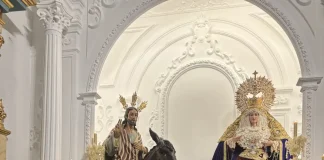 La Iglesia de San Sebastián ya luce el nuevo retablo de la Pollinica La Iglesia de San Sebastián ya luce el nuevo retablo de la Pollinica