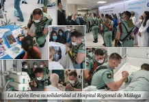 El Hospital Materno Infantil de Málaga recibe la visita de la Congregación de Mena y La Legión