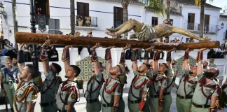 Viernes Santo de fe y solemnidad en Alhaurín de la Torre