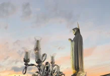 La Virgen de Fátima recorre las calles de El Romeral entre un gran fervor popular